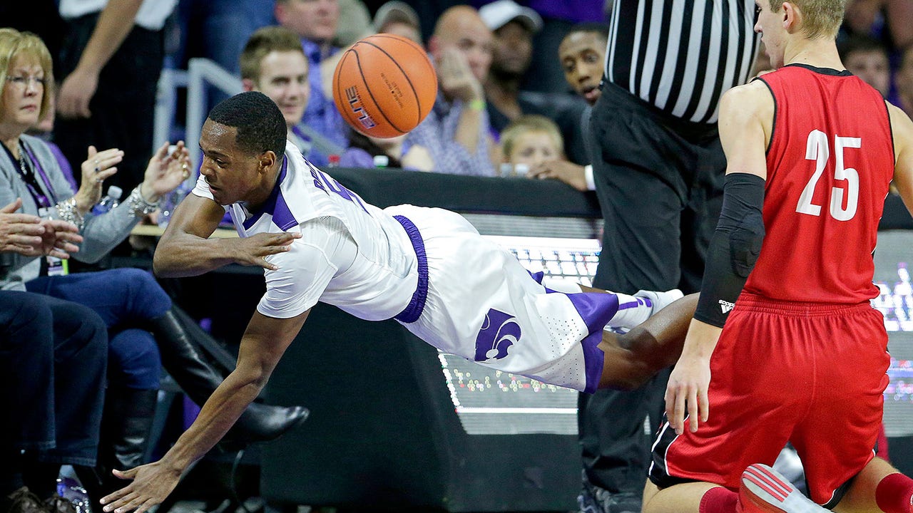 Second-half rally lifts K-State past South Dakota 93-72